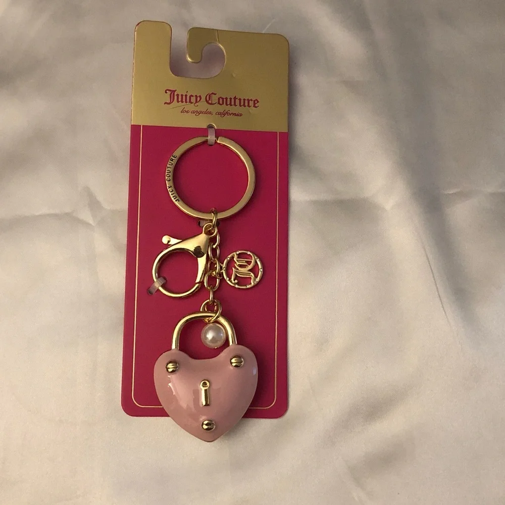 Juicy Couture Gold Tone & Pink Enamel Padlock Heart Keychain Bag Charm NWT